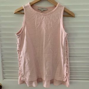 Pink tank top
